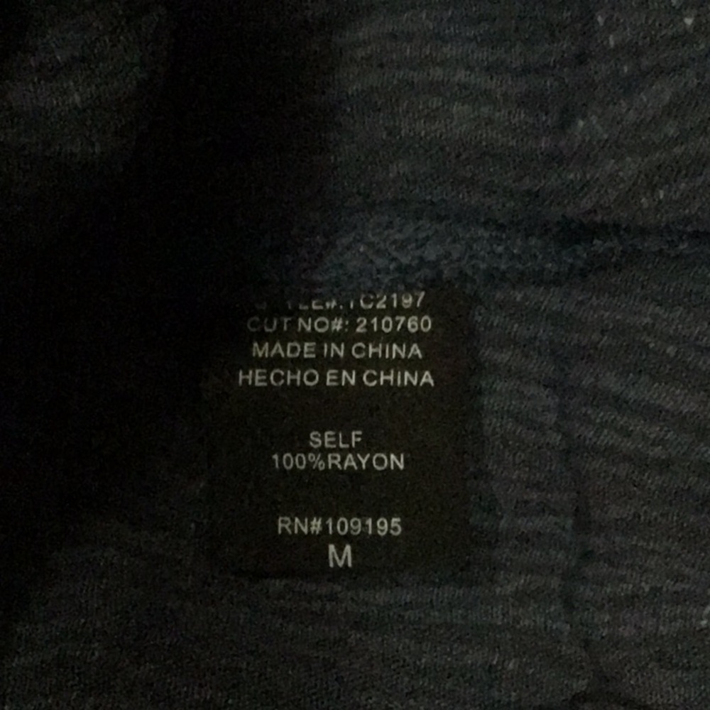 Annabelle Indigo Denim Blue Open Inset Design Flutter Sleeve Top NWT - Picture 12 of 13